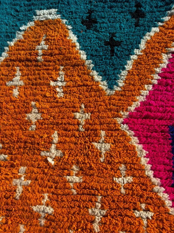 Image 1 of Tappeto Boujad marocchino arancione, 250x150 cm, in lana – Tappeto per interni moderni – Realizzato a mano da donne berbere