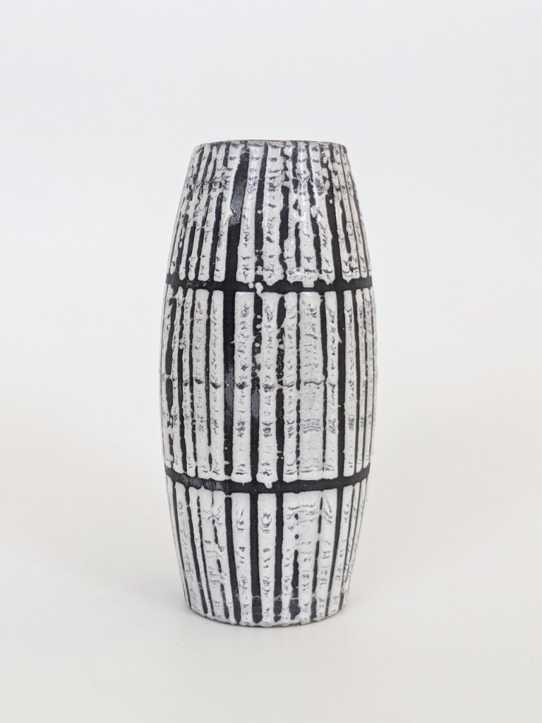 Large Ceramic Black And White Vase By Scheurich Germany Model 546-40