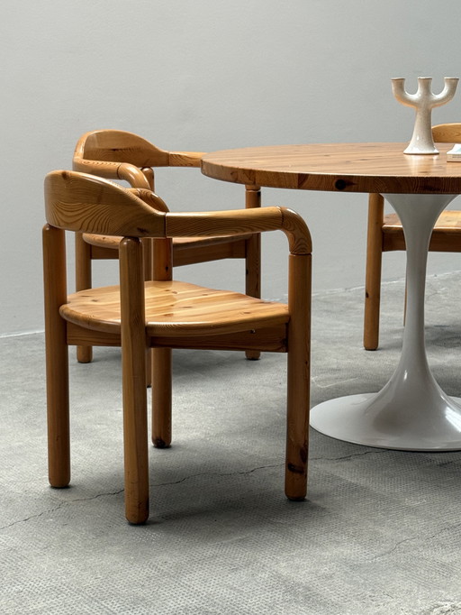 TABLE À MANGER RONDE EN PIN MASSIF PIED TULIPE EN ALUMINIUM ET 5 CHAISES RAINER DAUMILLER