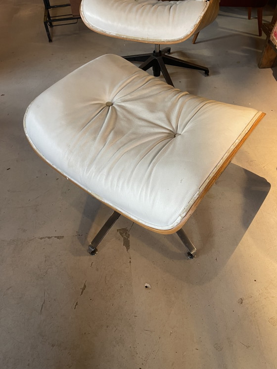 Eames Lounge Chair Vitra/Herman Miller Replica – Stoelen / fauteuils, Leather, Metal (photo 2 of 12)