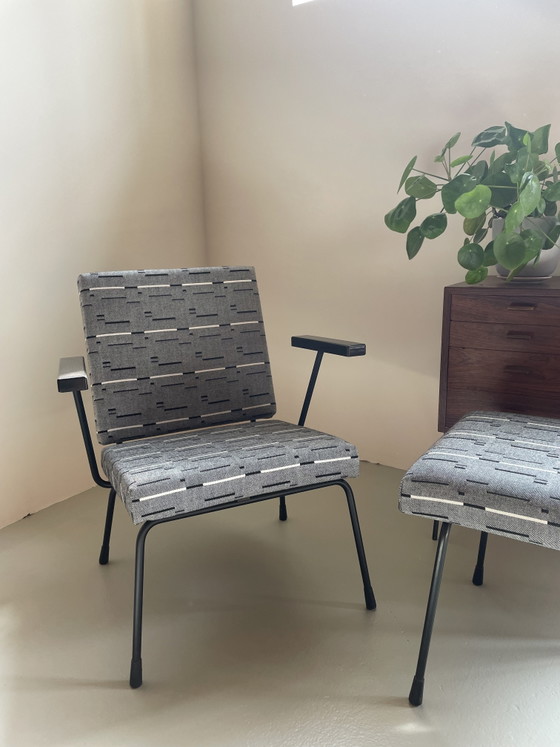 Gispen 1401 Armchair With Ottoman 1801 – Metal, Wool (photo 5 of 10)