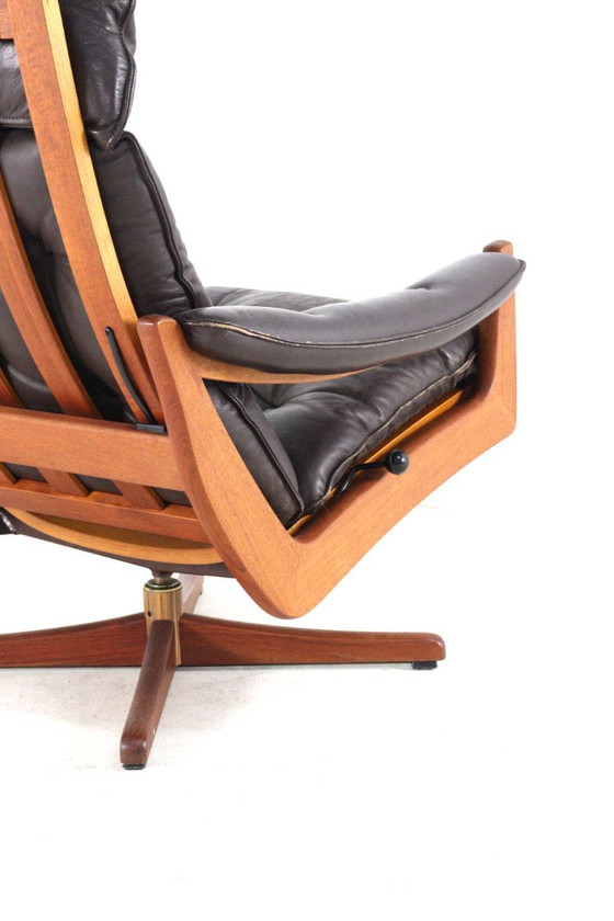 Söda Galvano - Lied Møbler Norway Fauteuil Vintage – Lied mobler, Leather, Wood (photo 16 of 18)