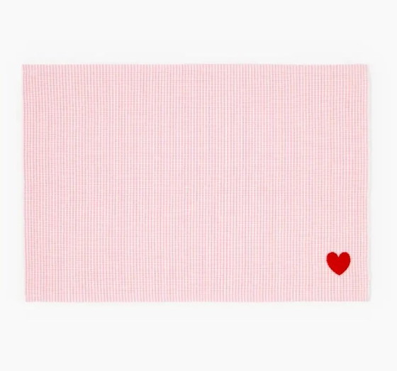 Image 1 of Set of 4 pink and white gingham cotton placemats with heart embroidery