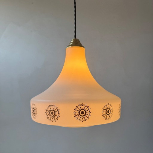 OLD 1970 VINTAGE OPALINE SUSPENSION