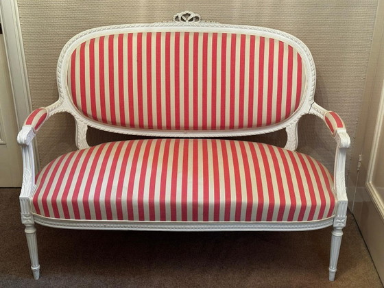 Conjunto de sofá de 2 plazas y silla estilo Luis XVI, siglo XX – Style Louis XVI, Sofás de 2 plazas, Wood (photo 3 of 15)