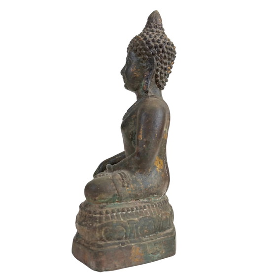 Statua antica di Buddha di Ayutthaya in Bhumisparsha Mudra – XVII/XVIII secolo – Bronzo di qualità museale (photo 6 of 9)