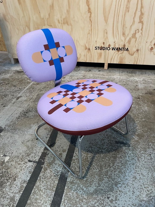 Artifort Vega, Estudio Wantia