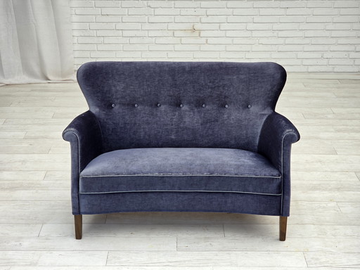 1960 Deense 2-zitsbank, origineel blauw meubelfluweel, beukenhouten poten