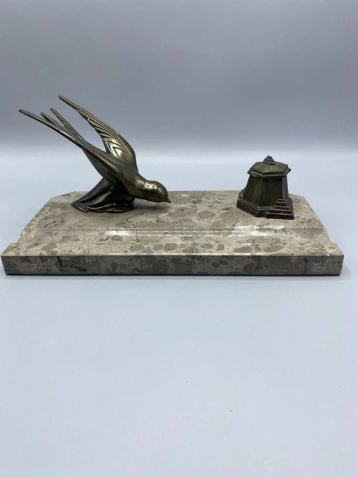 Art Deco Desk Inkwell, Gilt Bronze Swallow, Griotte Marble Base, – decoratieve objecten