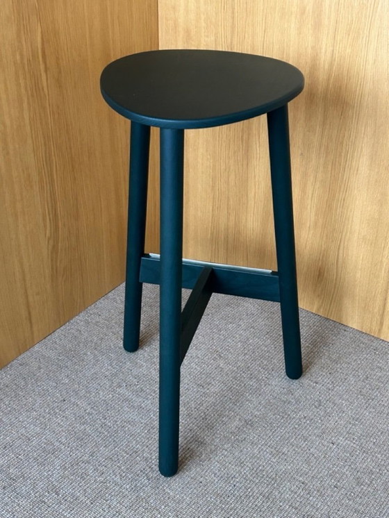 Image 1 of DUM Beech Stool 75 green - showroom model - 50% OFF - only 2 left -