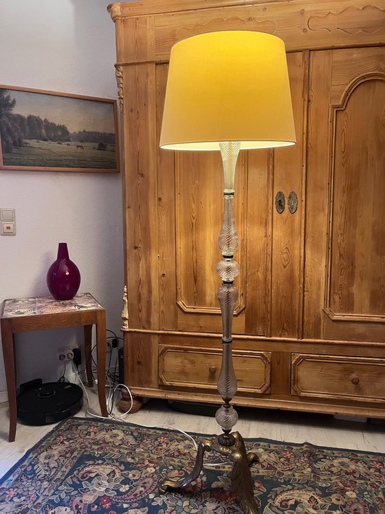 Magnifica lampada da terra vintage in stile Hollywood Regency / design in vetro italiano – Lampade da terra (photo 2 of 15)