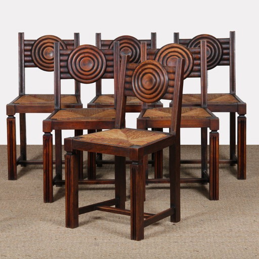 Juego de 6 sillas de madera maciza con asiento de paja, fabricación francesa, 1940.