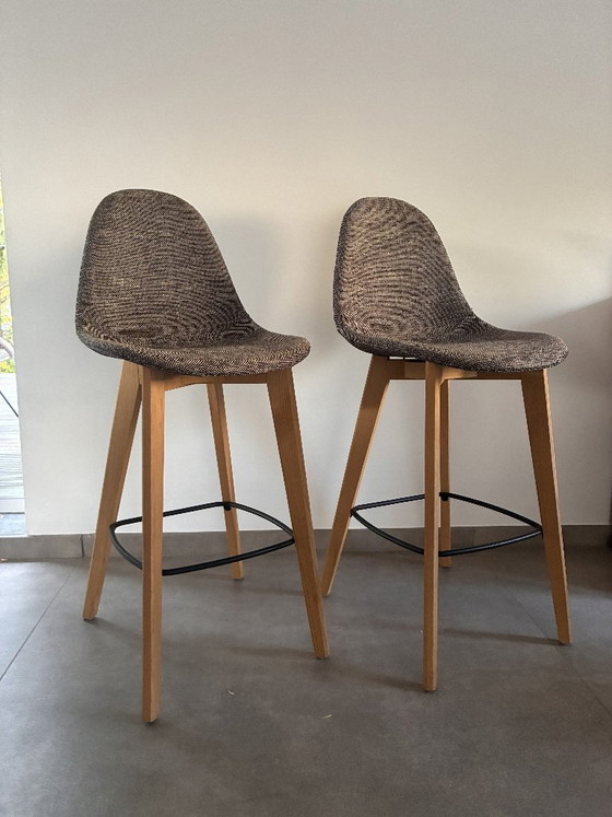 Set van 2 Juntoo kinderstoelen in moderne Scandinavische stijl – Barkrukken, Metal, Textile (photo 3 of 5)