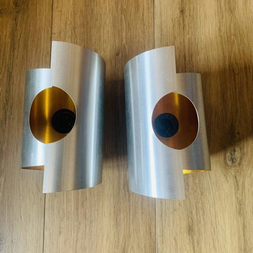 Paar Space Age Wandleuchten aus gebürstetem Metall mit kupferorangem Interieur