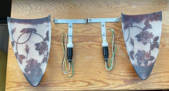 Image 1 of Art Nouveau Gallé pâte de verre wandkandelaars