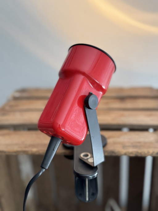 Foco de pinza vintage rojo camión de bomberos
