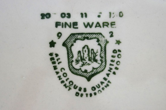 Image 1 of 6 platos llanos de loza Fine Ware