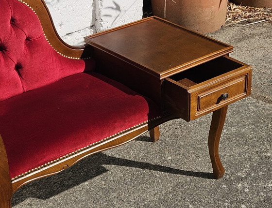 Image 1 of Vintage Franse telefoonbank - Rode fluwelen loveseat - Roddelbank - Stijl Louis XV - jaren 70