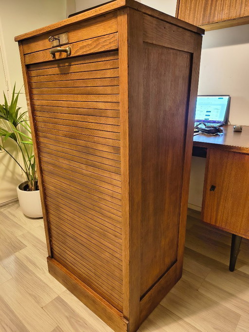 Armoire à porte coulissante en chêne ancien | Années 1930