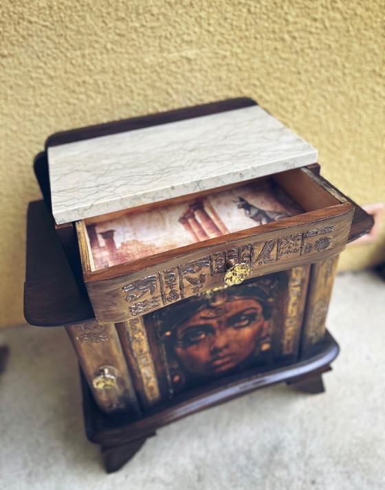 Image 1 of Comodino in stile Art Déco con un restyling