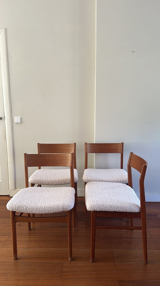Image 1 of Set di quattro sedie da pranzo vintage in teak