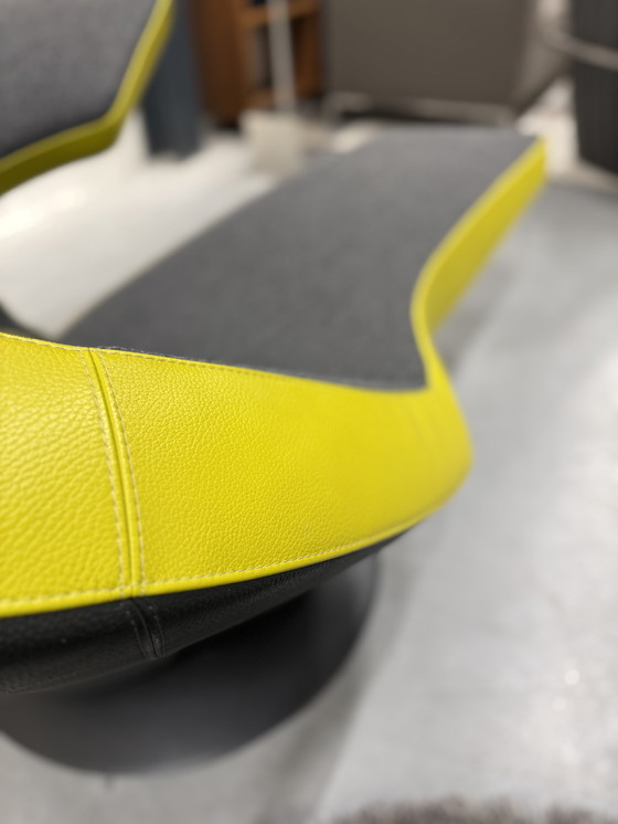 Image 1 of Leolux Parabolica Draaifauteuil Senso leer & Varese stof 