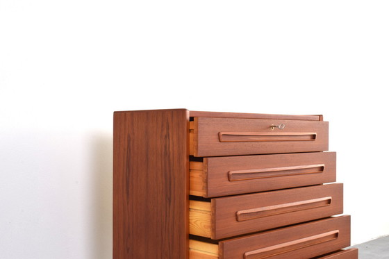 Image 1 of Mid-Century Danish Teak Chest of Drawers, 1960s