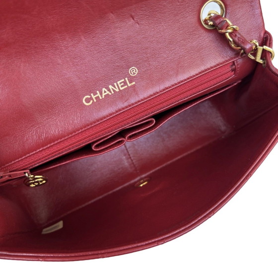 Image 1 of Chanel a patta intera