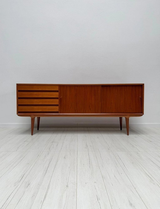 Vintage Gunni Omann Model 18 Teak Sideboard for Omann Jun, Danish Mid-Century Modern, 1960s