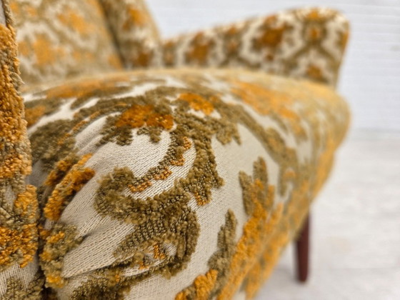 Fauteuil danois à dossier haut des années 1970, tissu d'ameublement marron/beige, bois de teck. – Textile (photo 4 of 13)