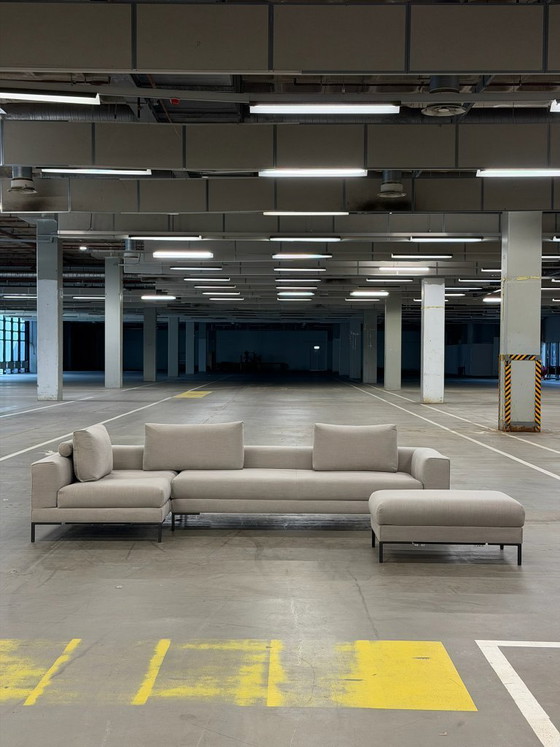 Image 1 of Design on Stock Aikon Lounge 