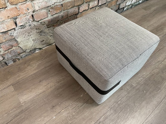 Image 1 of Pouf Grigio