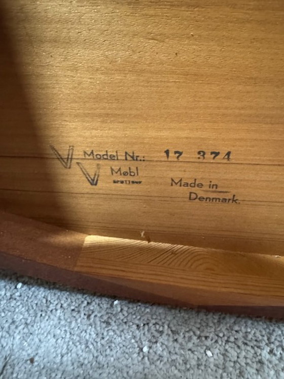 Image 1 of Midcentury Danish round dining table by VV Møbler 1960s - with 2 extensions