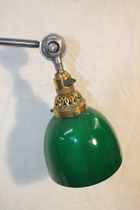 Image 1 of Lampe Tous sens 1930 Opaline