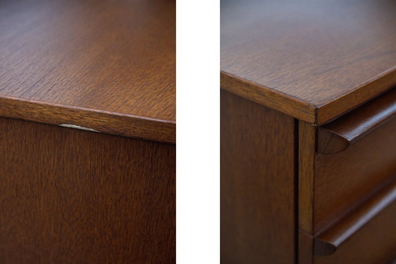 Image 1 of Scrivania vintage in teak marrone, stile Mid-Century Modern, anni '60