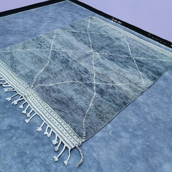 Image 1 of Handmade pure wool rug, traditional craftsmanship, size 200/300 cm