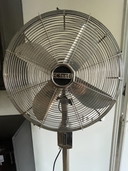 Cinni retro industrial pedestal fan