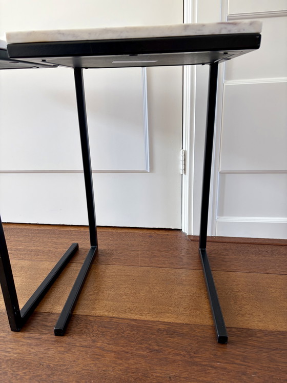 Image 1 of 2 tavolini laterali/tavoli da maggiordomo in marmo bianco