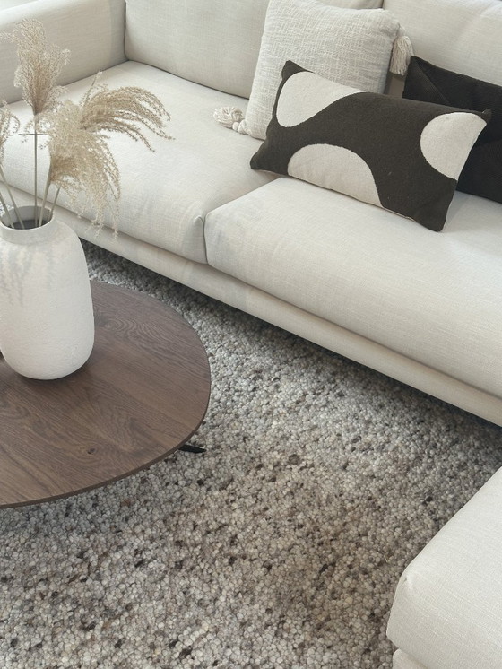 Image 1 of Canapé 3 places SITS Bank Billie avec sommier sur pieds en noyer et revêtement en lin mélangé beige