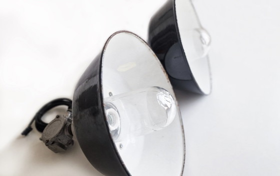 Image 1 of 2 lampade industriali originali - anni '50, design industriale