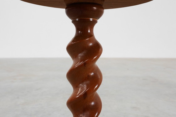 Image 1 of Mesa auxiliar o pedestal Art Déco de roble macizo con base retorcida, Francia años 40