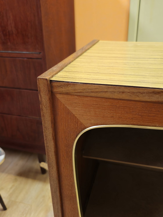 Image 1 of Vintage Display Cabinet Showcase Cabinet Small Cabinet Teak Veneer