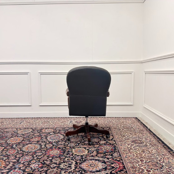 Sedia da ufficio Chesterfield inglese marrone – Sedie da ufficio, Leather, Wood (photo 4 of 7)