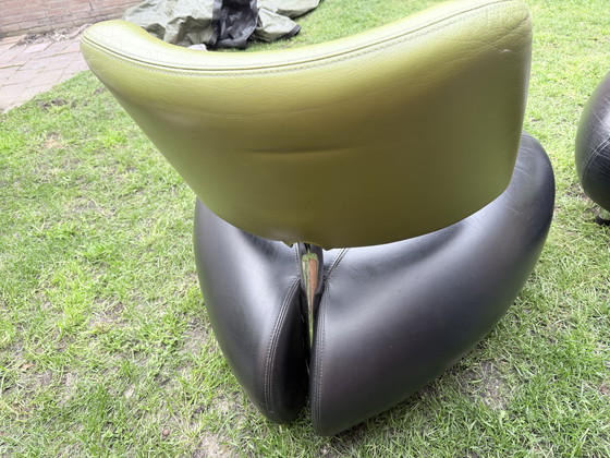 Image 1 of 2 Leolux Pallone "Pa" fauteuils
