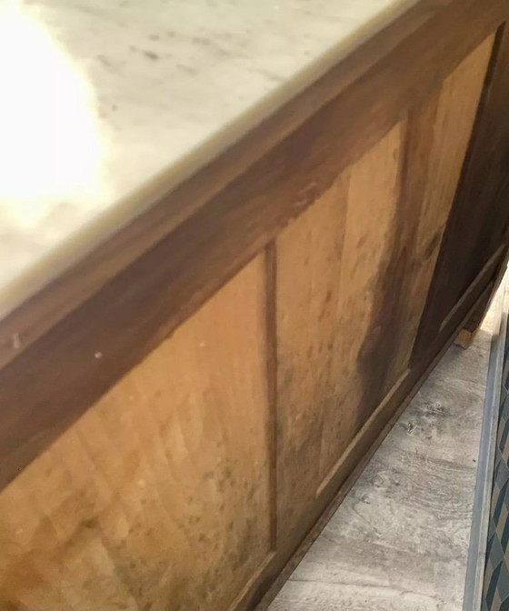 Image 1 of Cassettiera antica Luigi Filippo con 4 cassetti e piano in marmo bianco