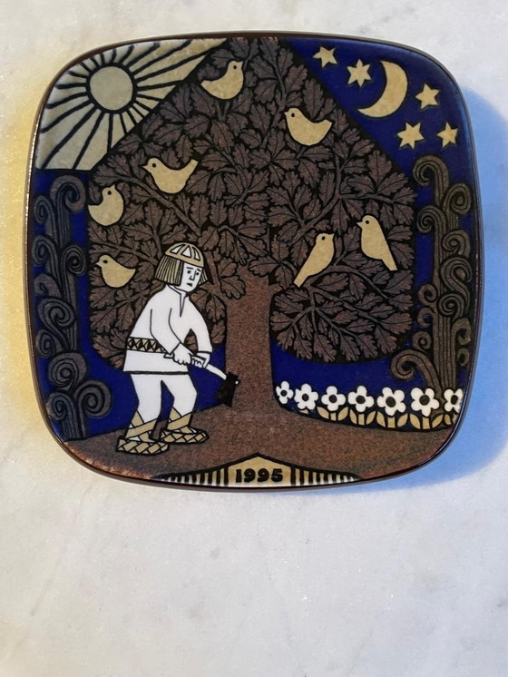 Image 1 of Arabia Kalevala Wall Plates Finlandia 1977-1999