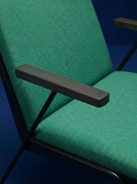 Image 1 of 🟢 Poltrona Ahrend De Cirkel 'Oasis' di Wim Rietveld