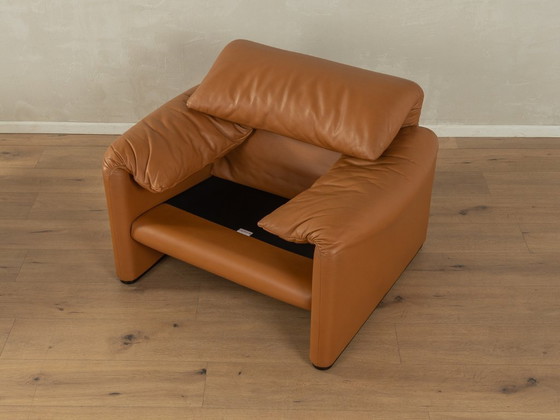 Image 1 of 675 MARALUNGA fauteuil & poef, Vico Magistretti, Cassina, jaren 70, Vintage
