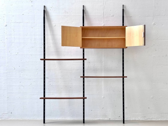 Image 1 of Étagère murale télescopique avec armoire suspendue, années 1960