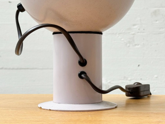 Image 1 of Set di 2 lampade da tavolo a forma di occhio magnetico, color lilla, Italia, anni '70